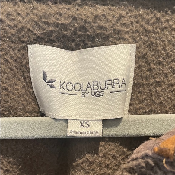 Koolaburra Brown Sherpa Jacket size XS (but pretty big!) - Picture 3 of 7